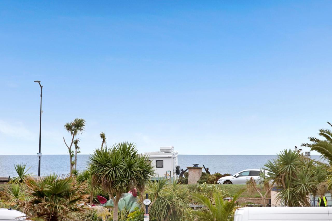 Seaview At No. 26 Northumberland Place Apartment *